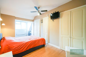 Photo 8- click for photo gallery